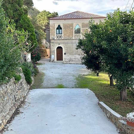 Dimora Le Pietre Del Mare Hotel Pizzo  Buitenkant foto