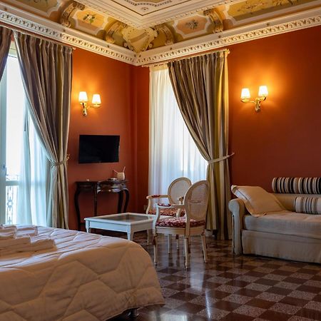 Dimora Le Pietre Del Mare Hotel Pizzo  Buitenkant foto
