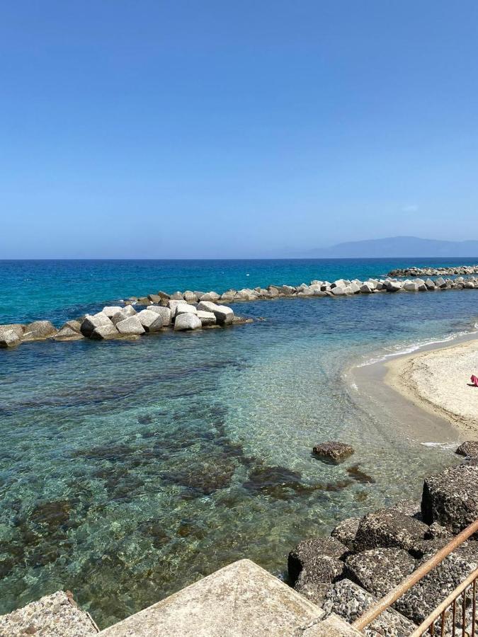 Dimora Le Pietre Del Mare Hotel Pizzo  Buitenkant foto