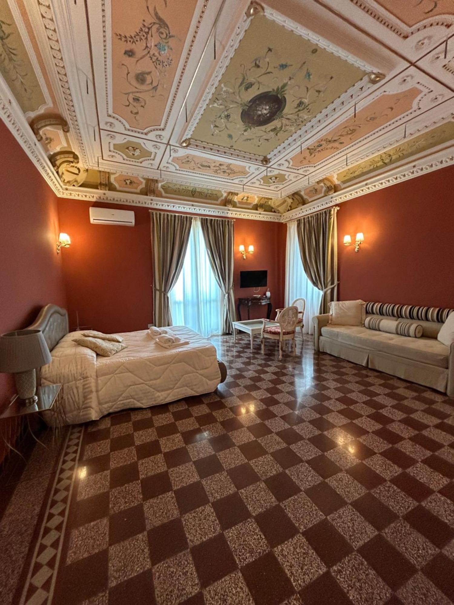Dimora Le Pietre Del Mare Hotel Pizzo  Buitenkant foto