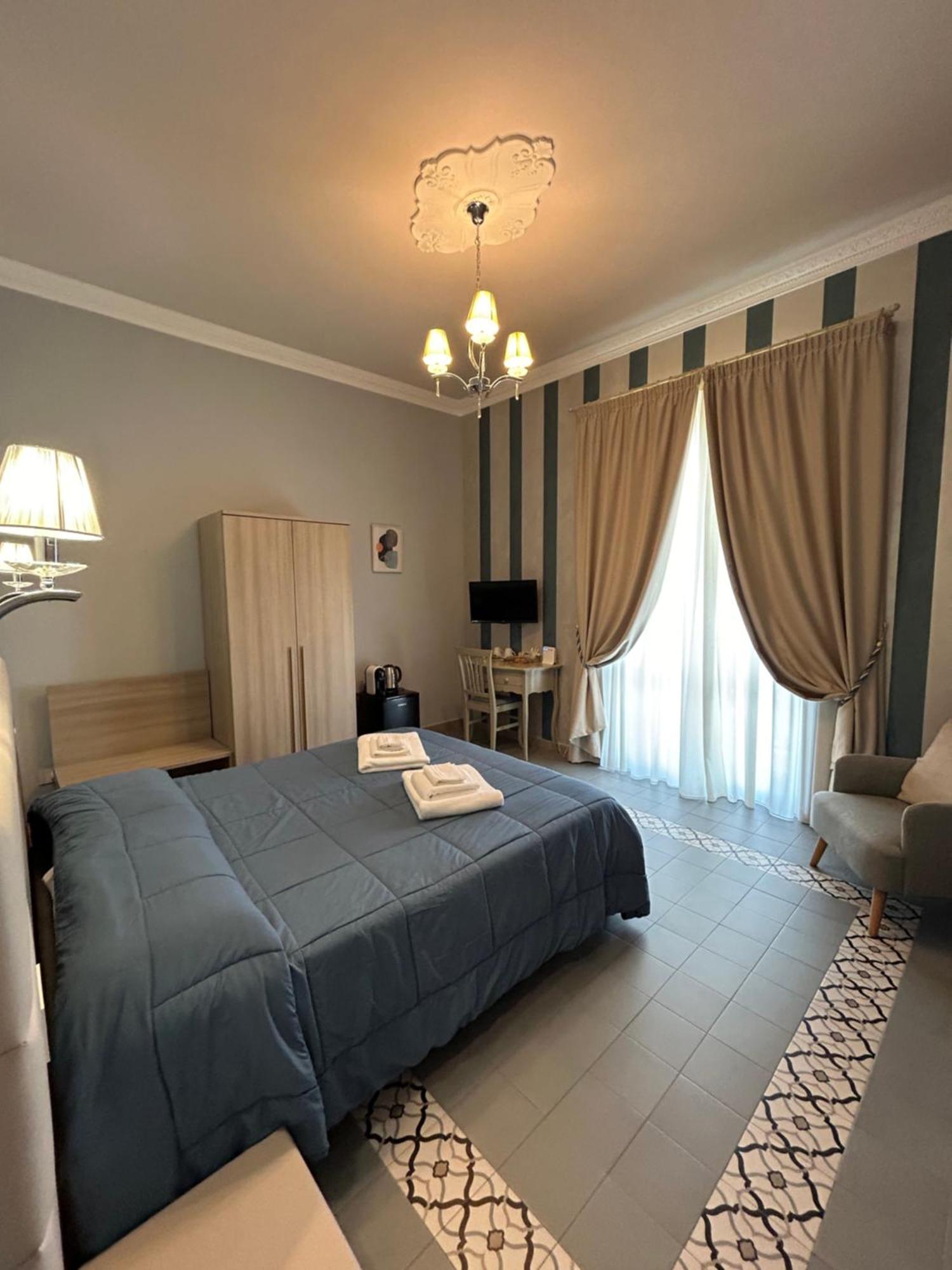 Dimora Le Pietre Del Mare Hotel Pizzo  Buitenkant foto