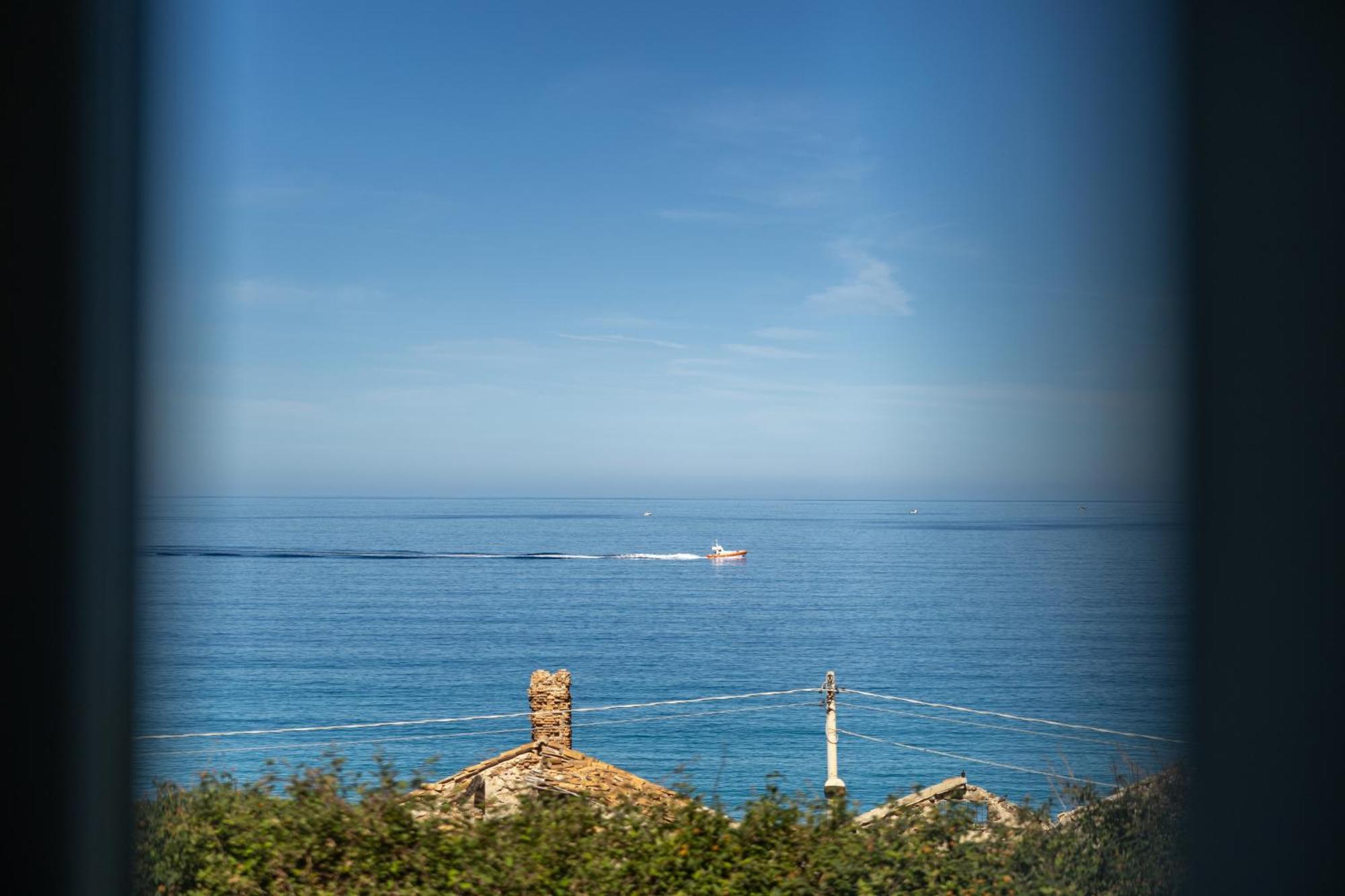 Dimora Le Pietre Del Mare Hotel Pizzo  Buitenkant foto